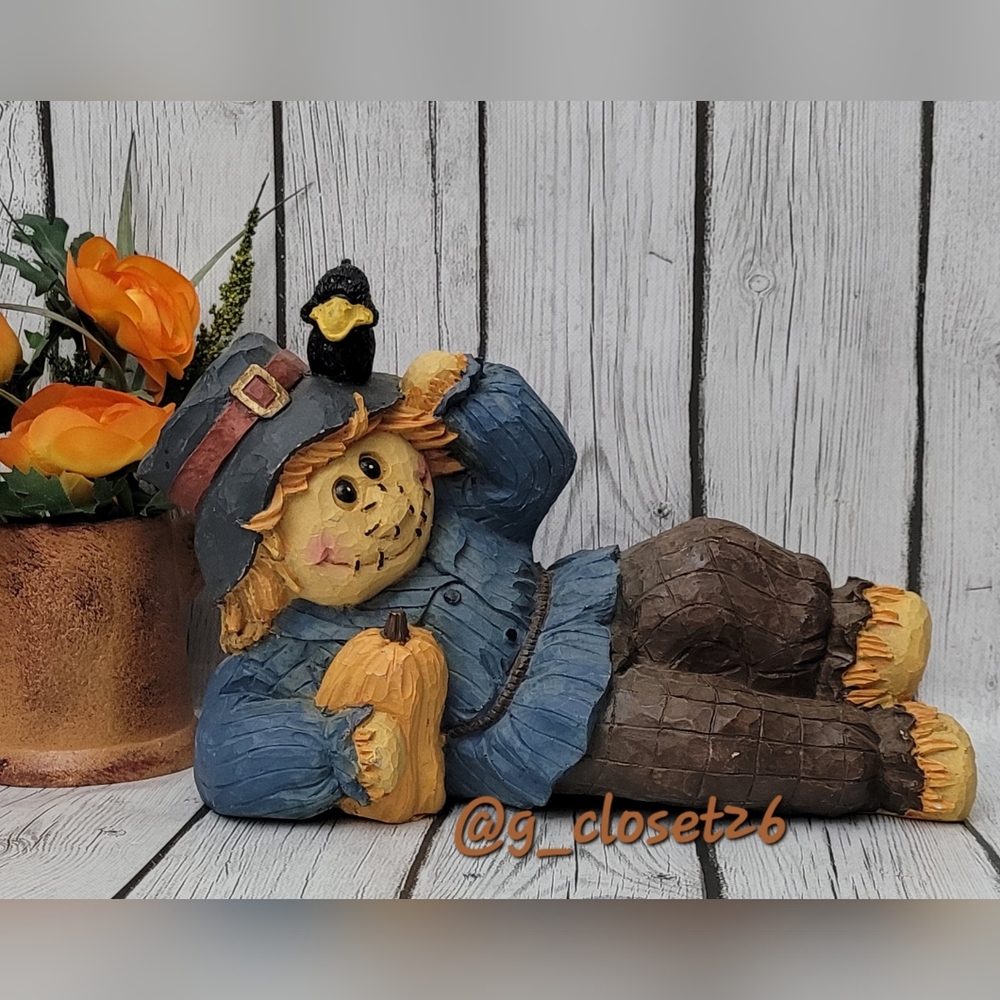 Long Rich Autumn Scarecrow Figurine, Male